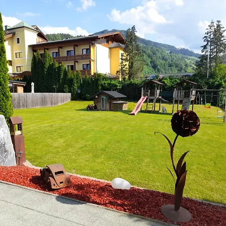 Hoellwart * Sankt Johann im Pongau